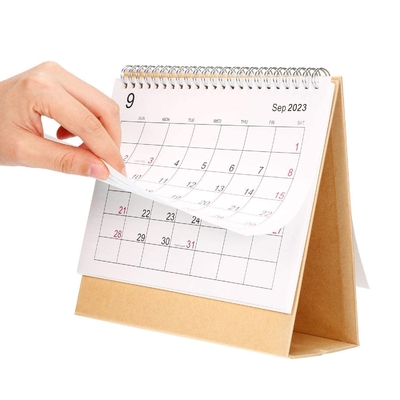 2023 Εκτύπωση Μηνιαίο Ημερολόγιο 1400gsm 1800gsm Cardboard Desk Calendar