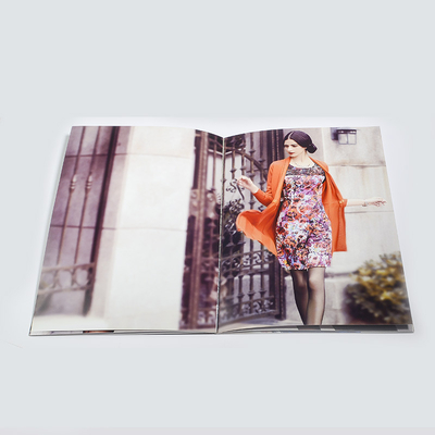 Glossy Matte Lamination Catalog Printing Magazine Full Color Custom Booklet OEM